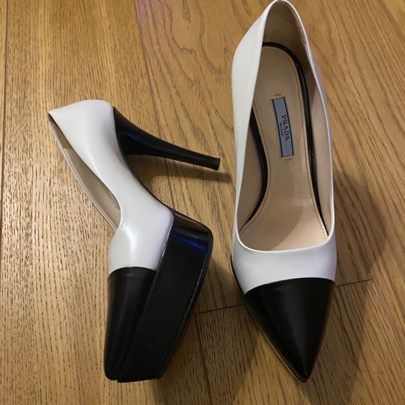 Prada Bi-Color Cap-Toe Platform Pump White/Black - Picture 6 of 8
